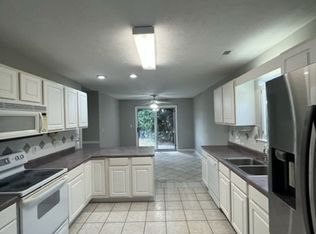 1100 Tap Root Ct, Murrells Inlet, SC 29576