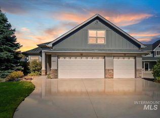 1802 W Rattlesnake Dr, Meridian, ID 83646