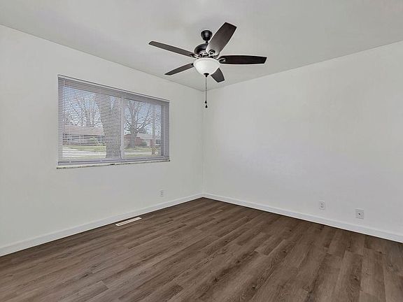 Call or text Direct for Showing

Apply at

Under Rental's

Enjoy the convenience of city living along with the charm of country living. The Post Office and Library, a host of restaurants and stores, all kinds of service
