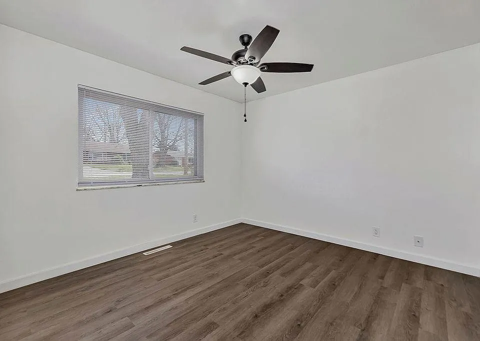 Call or text Direct for Showing

Apply at

Under Rental's

Enjoy the convenience of city living along with the charm of country living. The Post Office and Library, a host of restaurants and stores, all kinds of service