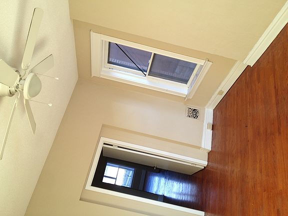 3rd image of 2902 S Compton Ave #A
