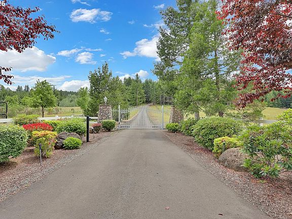 2nd image of 30898 Camas Swale Rd