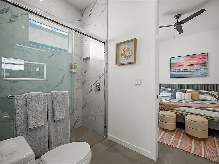 2375 Waldemere St — Photo 22