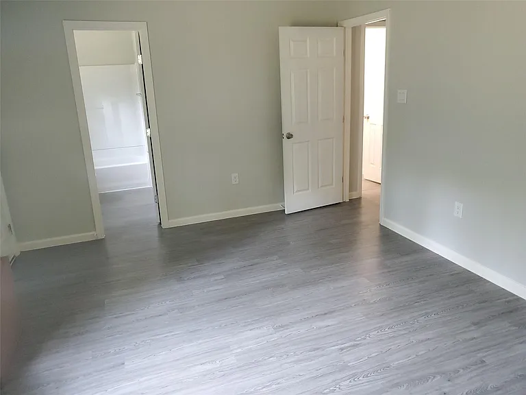 628 Luke St #A — Photo 16