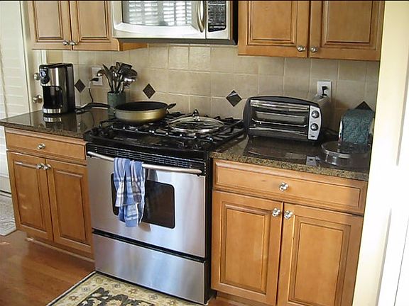 5th image of 325 Bailey Vista Ct