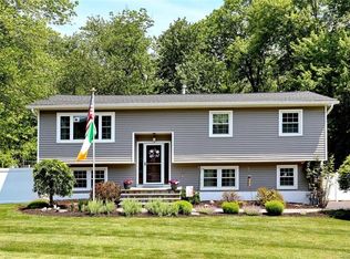 32 Tor View Ave, New City, NY 10956