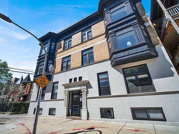 2nd image of 2548 N Burling St APT 2S