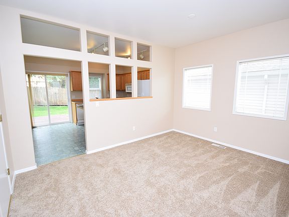 3rd image of 9008 NE 54th St Unit 35