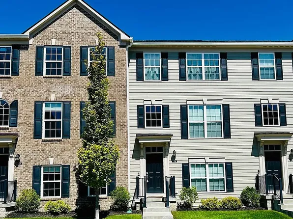 3534 Brampton Ln, Westfield, IN 46074