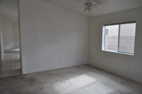 2nd image of 529 W Saguaro St