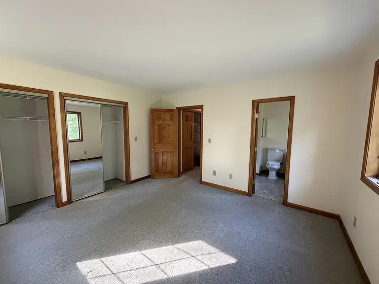 37-39 Willowbrook Ave #39 — Photo 18