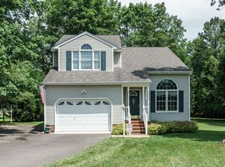 304 Thornhill Dr, Chester, VA 23836