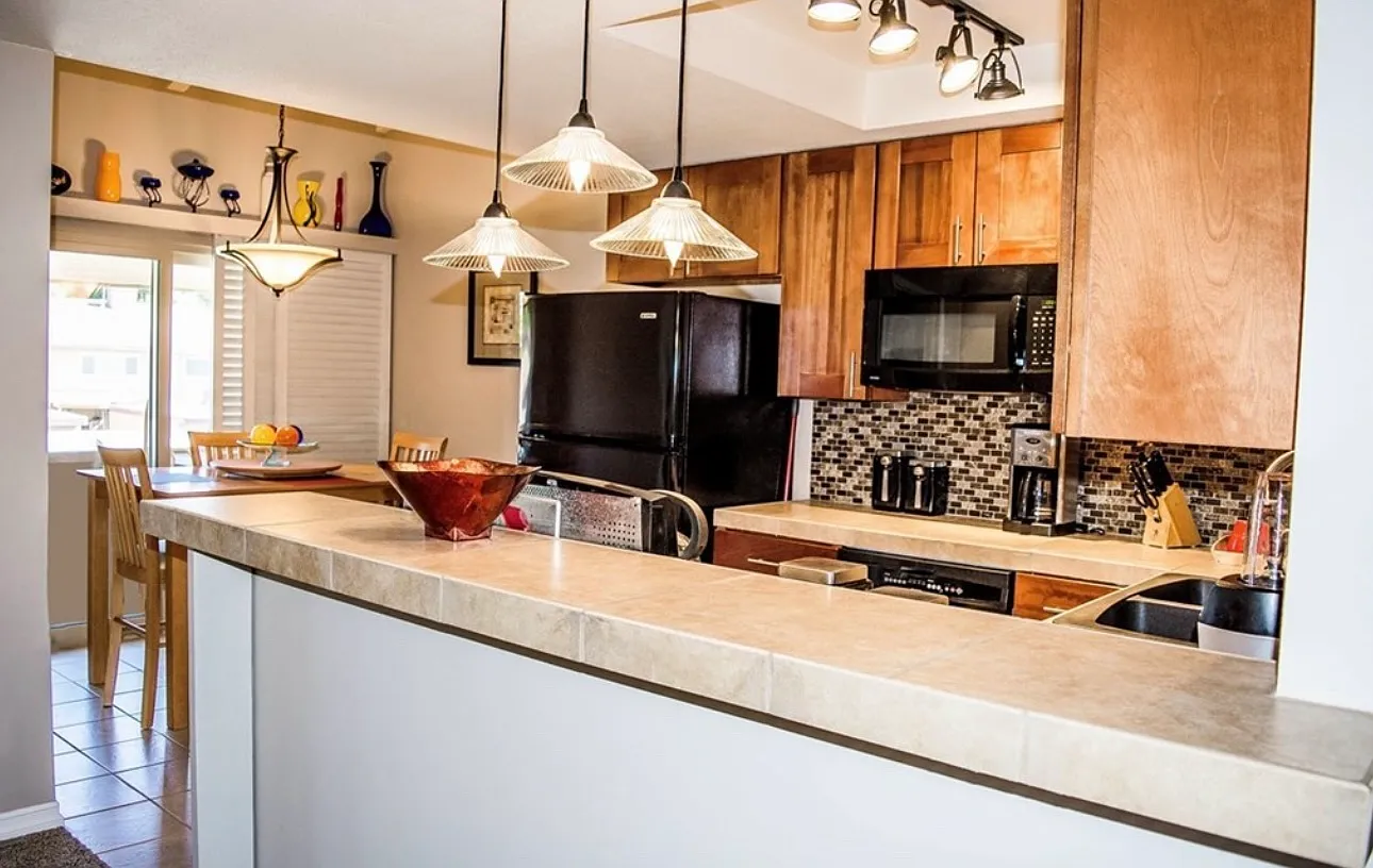 1 bed, 696 sqft, $2,350 — Photo 1