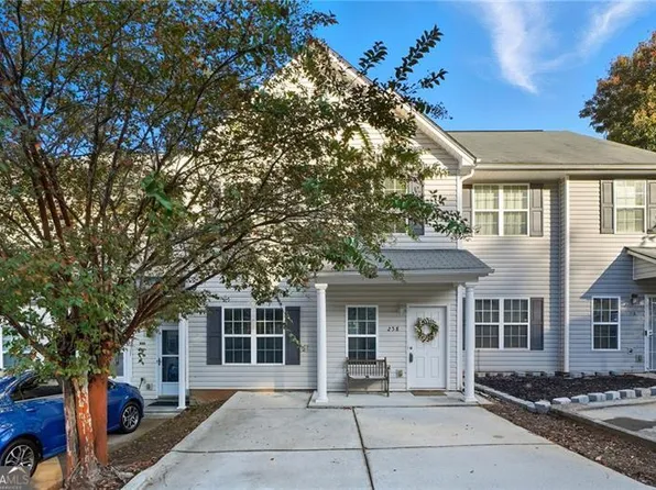 258 Venture Path, Hiram, GA 30141