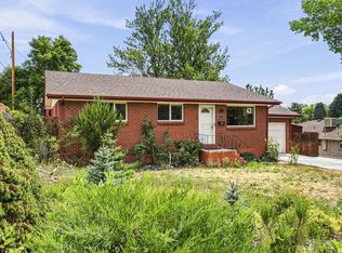 1915 Cheyenne St, Golden, CO 80401