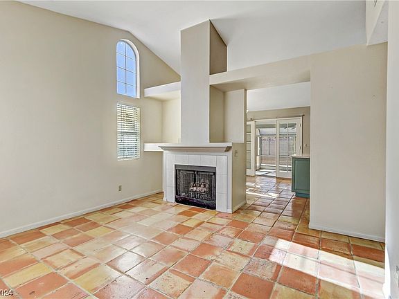 3rd image of 5525 Rock Creek Ln