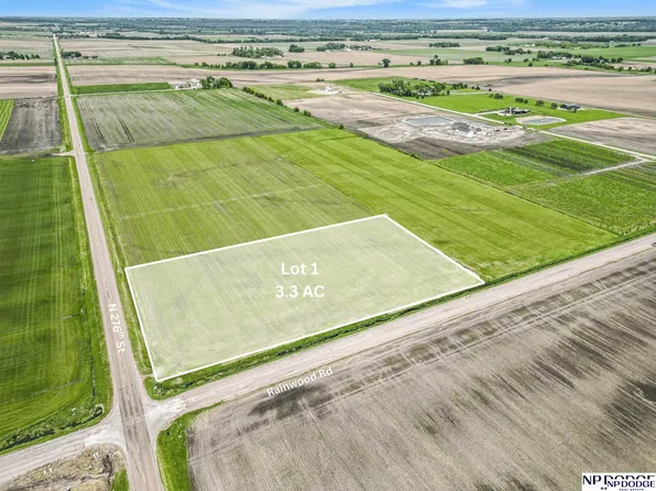 27510 Rainwood Rd, Valley, NE 68064