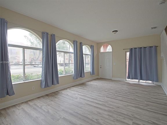 5th image of 1308 N Santa Catalina Cir