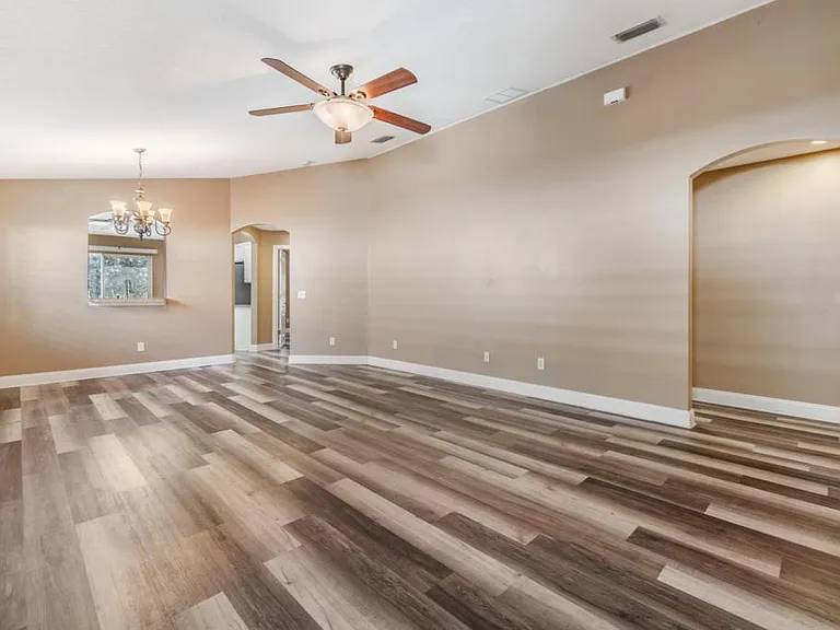 10050 Landport Way — Photo 3