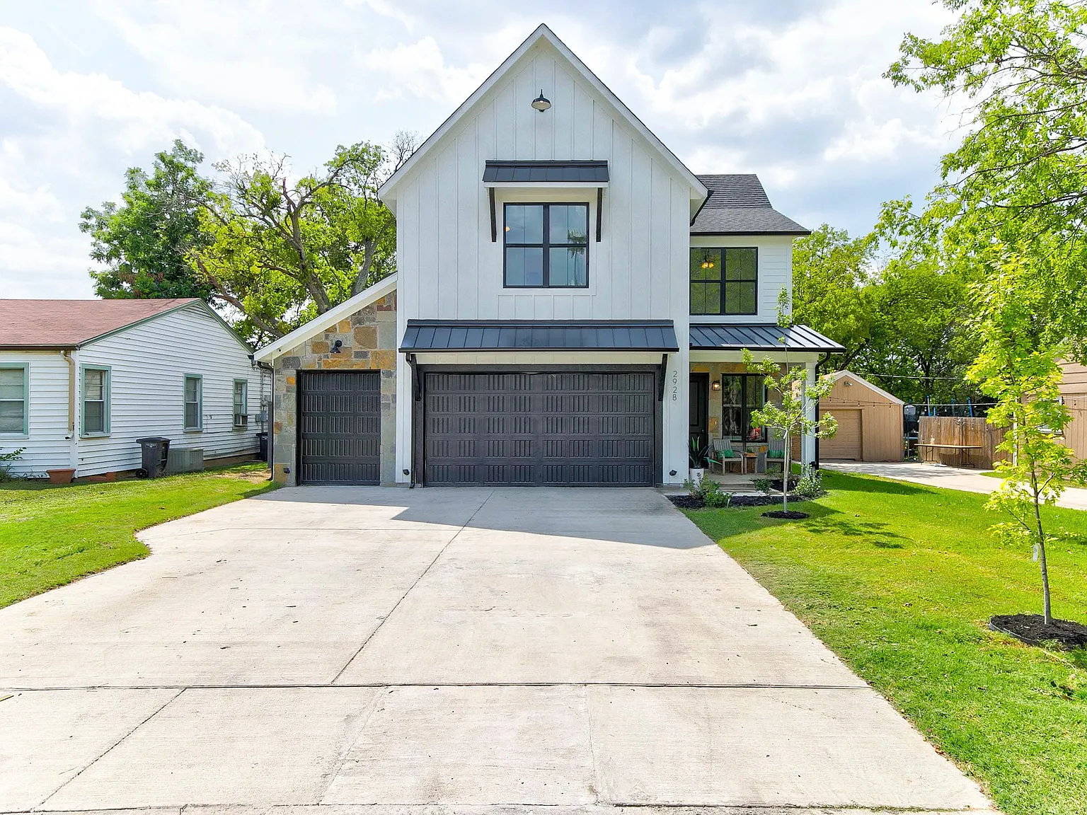 5 bed, 3.5 bath, 3306 sqft, $7,000 — Photo 4