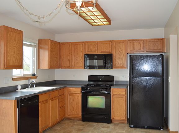 2nd image of 10312 Somerset Ln