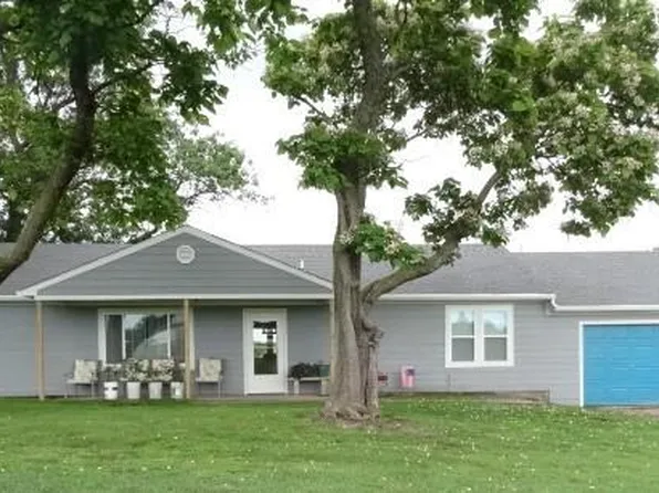 412 E Linden St, Rich Hill, MO 64779