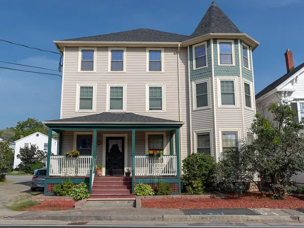 407 Lafayette Road, Hampton, NH 03842