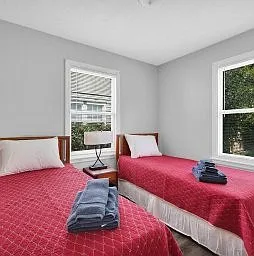5119 Sunderland Rd — Photo 32