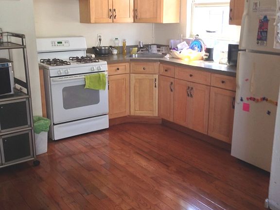 5th image of 1430 Chandler St