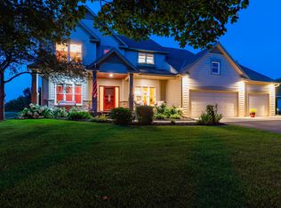 10610 Pinnacle Way, Woodbury, MN 55129
