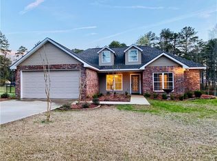 130 Daniels Rd, Pineville, LA 71405