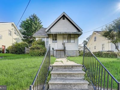 10 W Elm Ave, Baltimore, MD, 21206