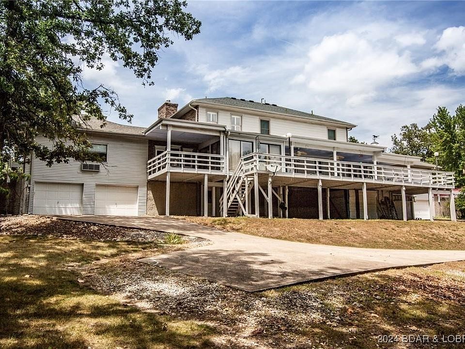 2nd image of 897 Lazy Days Rd