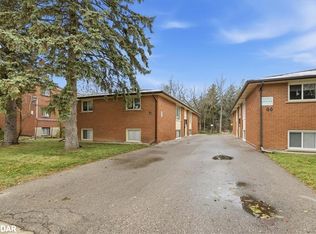 72 Barbara Cres, Kitchener, ON N2M4N2