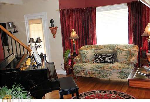 4th image of 195 Highland Park Dr