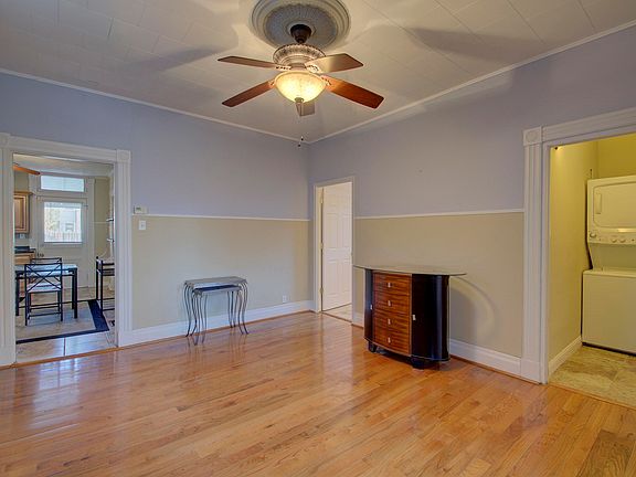 2nd image of 160 Ward Ave
