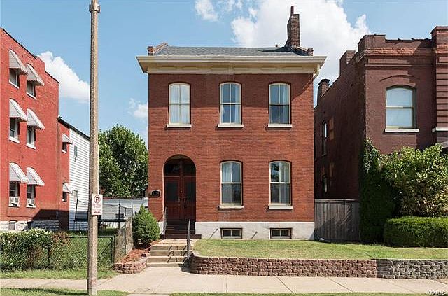 1st image of 2254 Missouri Ave