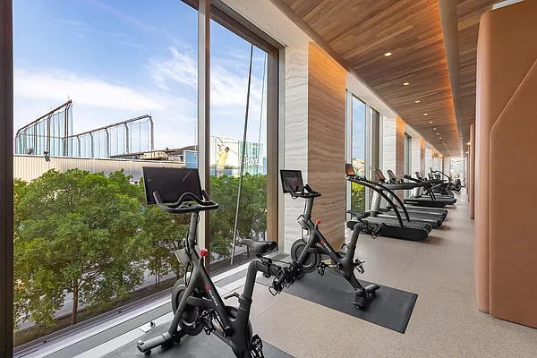 Rented by Compass | media 13