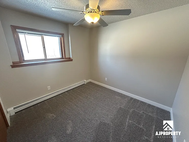 601 N Teton Dr #4 — Photo 11