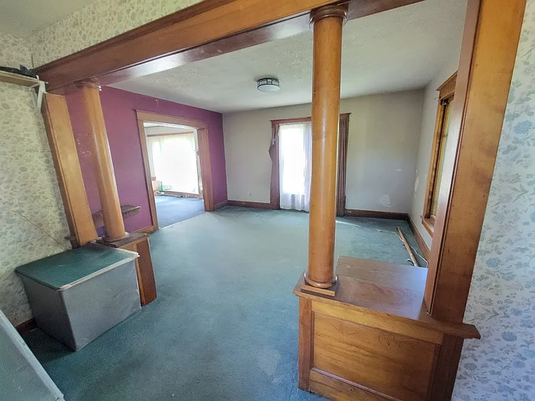 710 Maplewood Rd #1 — Photo 10