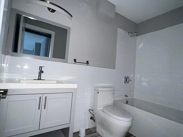 1507 S 17th St #B109 — Photo 12