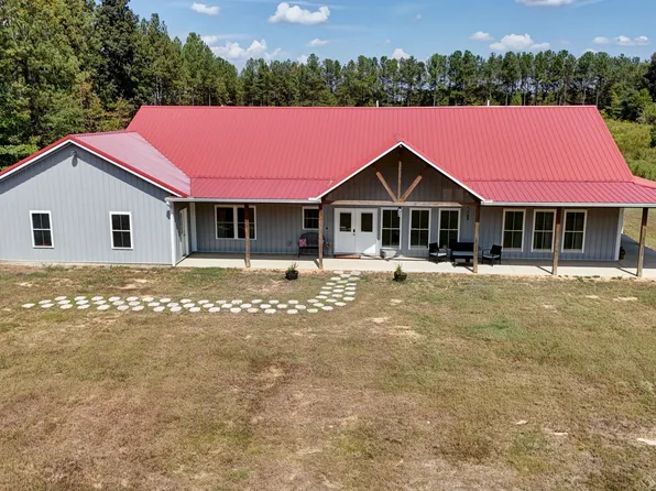 1975 Harmony Rd SE, Silver Creek, GA 30173