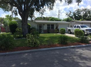 12804 College Hill Dr, Hudson, FL 34667