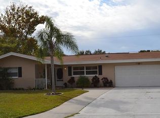 1724 Ridgeway Dr, Clearwater, FL 33755