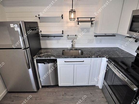 3rd image of 1840 Burton Dr APT 110