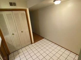 OSU Campus 1 & 2 bedroom 1 bath apartments, Columbus, OH 43201
