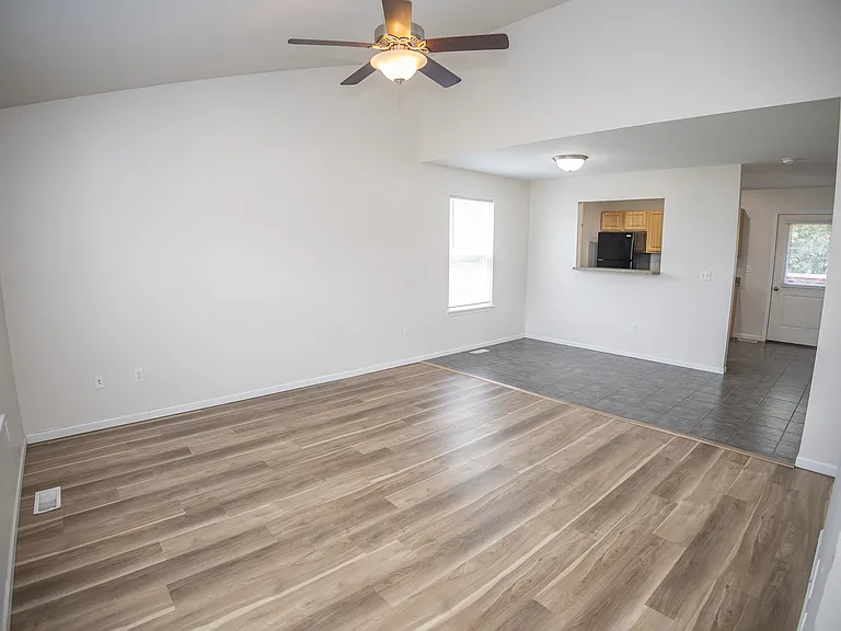 901 Ashley Dr #A — Photo 7
