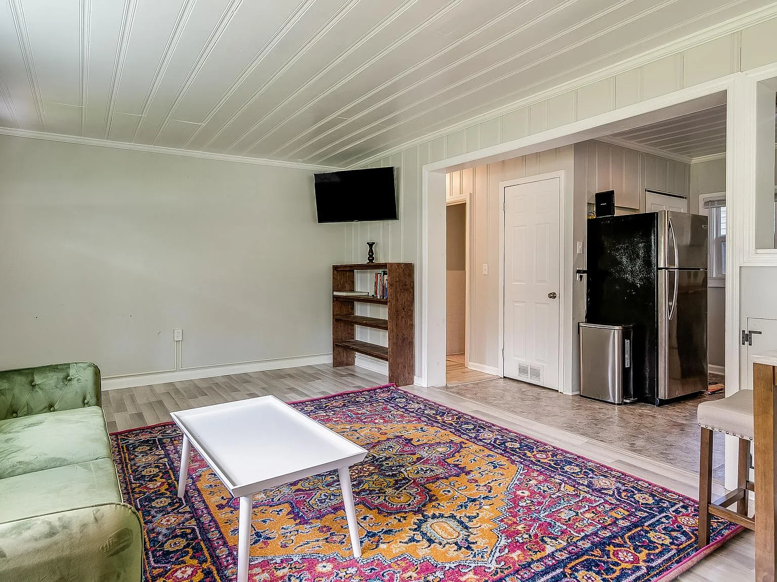 2 bed, 984 sqft, $1,800 — Photo 4