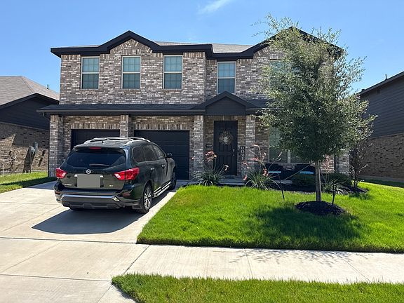 2nd image of 7912 Gangway Dr