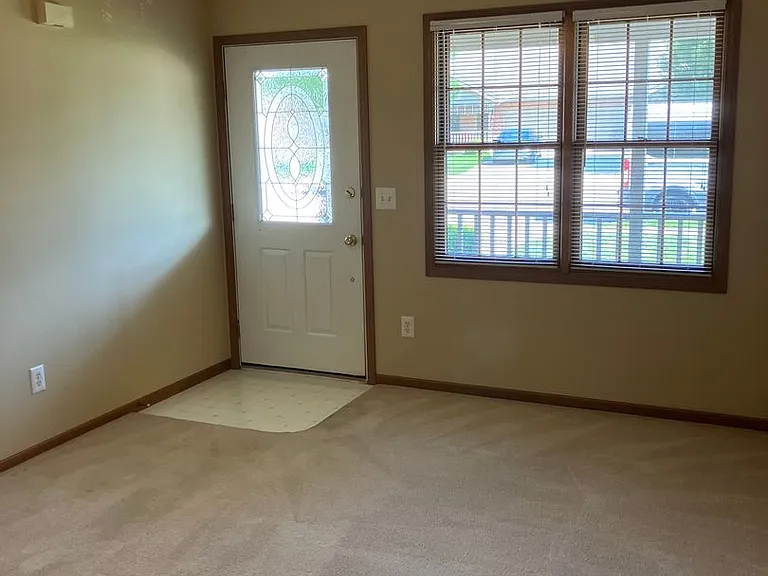 1340 Wayne St #A — Photo 2